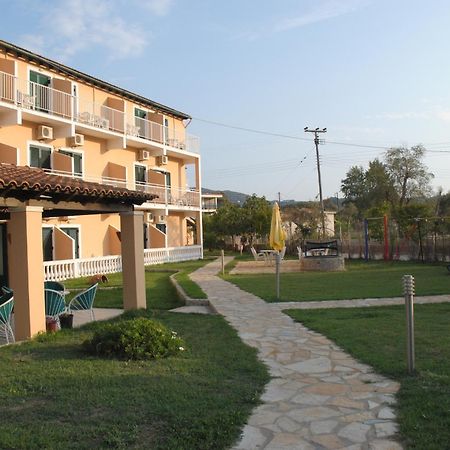 Seabird Hotel Moraitika Dış mekan fotoğraf