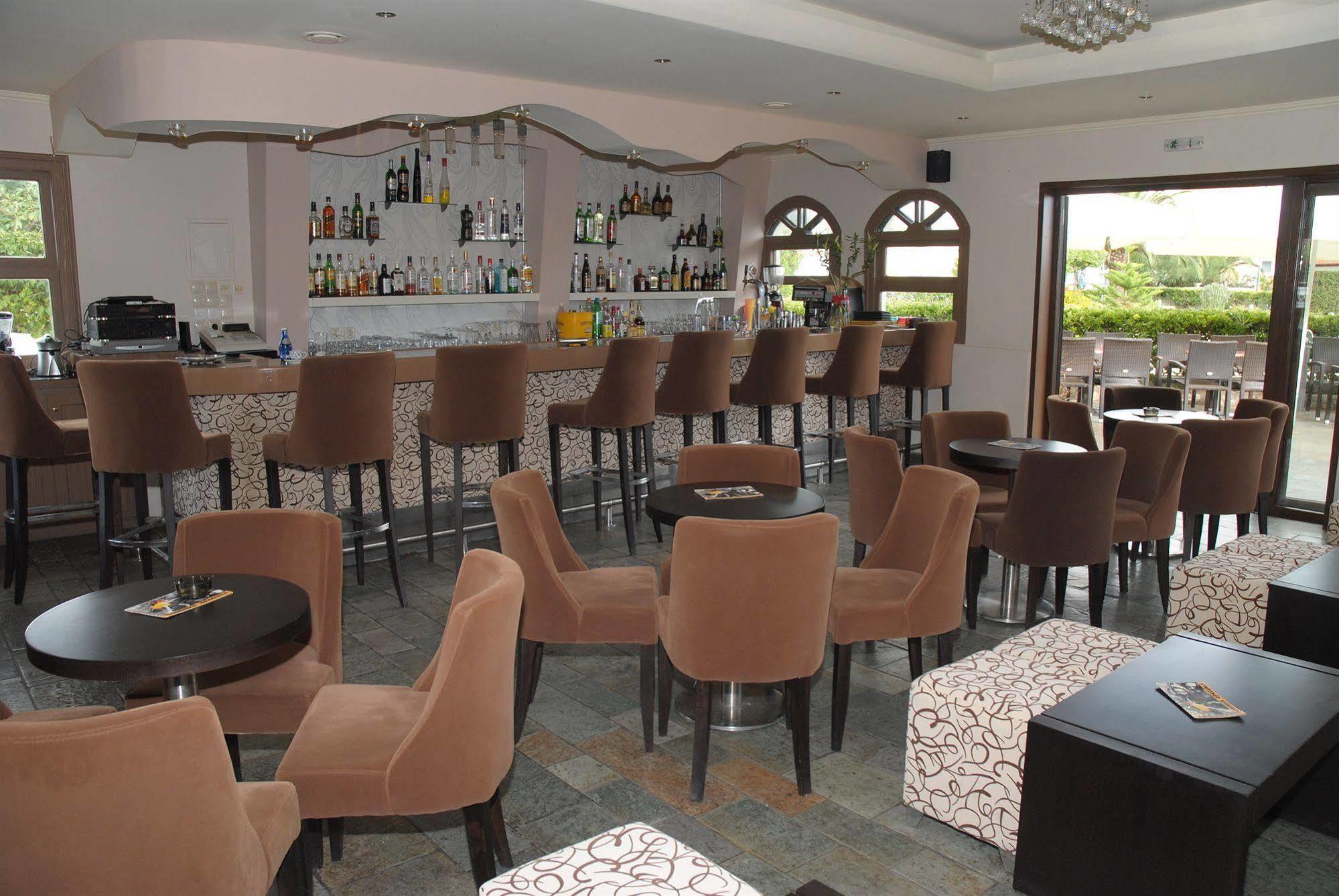 Seabird Hotel Moraitika Dış mekan fotoğraf