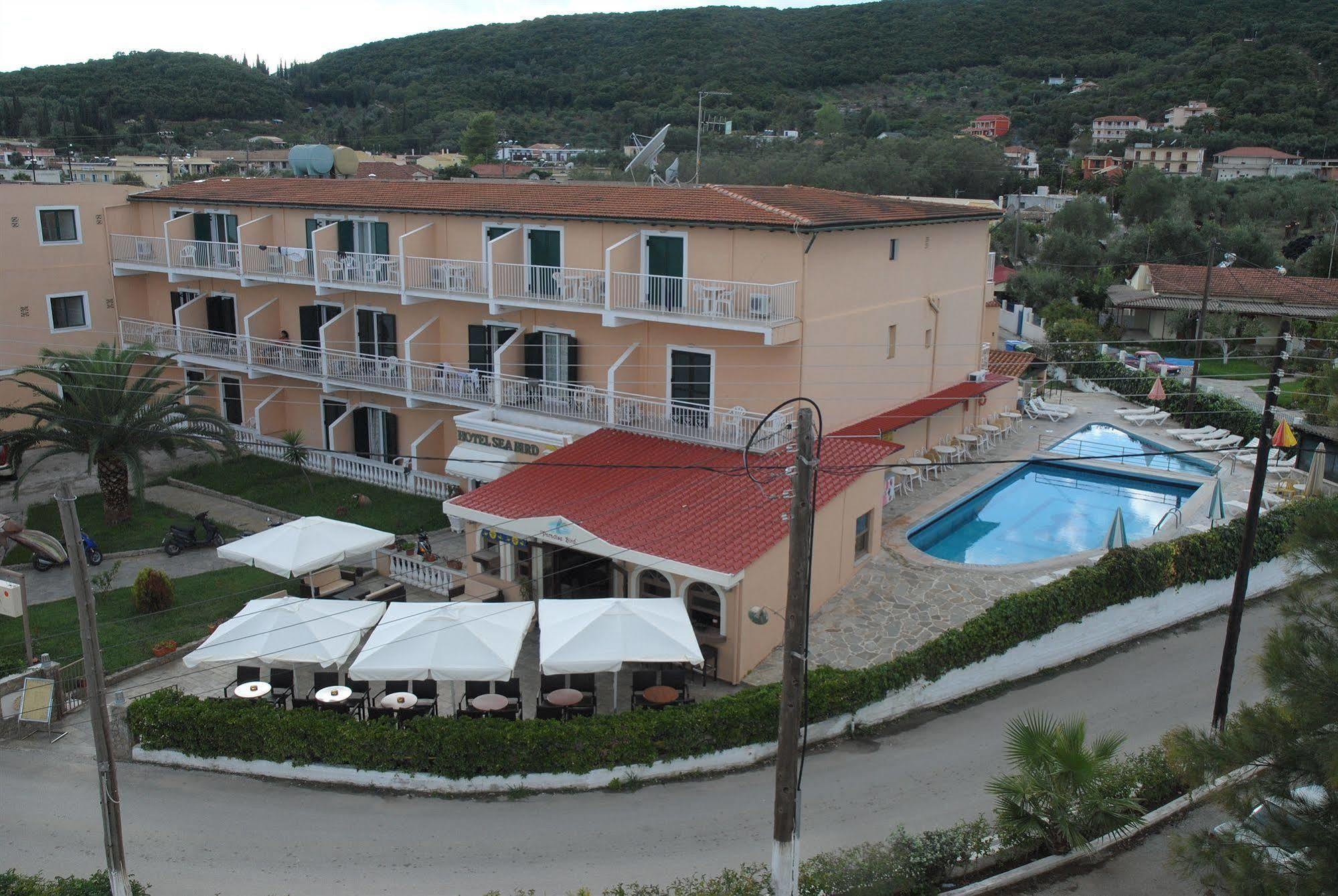 Seabird Hotel Moraitika Dış mekan fotoğraf